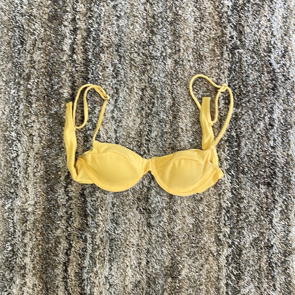 Yellow bikini top. No tags. Size S